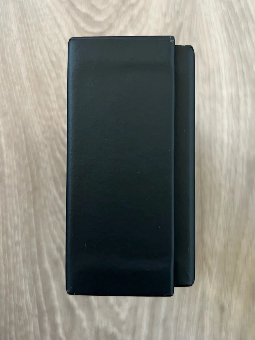 Chanel Box (BB320)